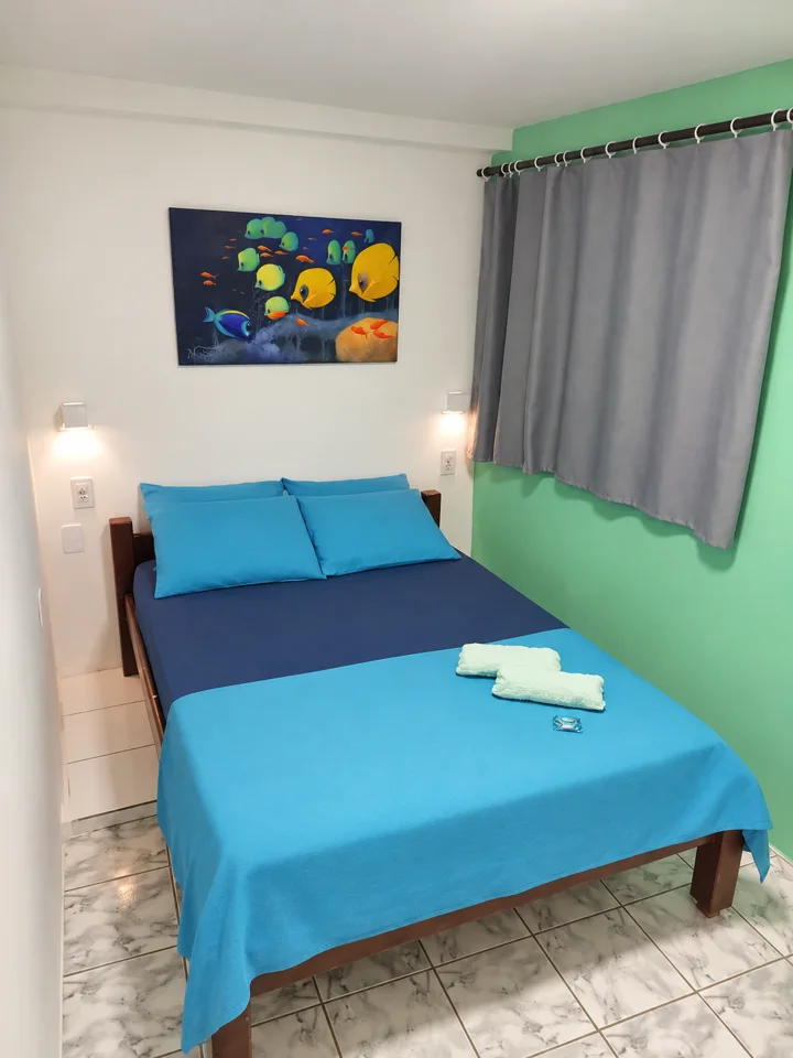 Camere matrimoniali — Mundo da Lua Hostel, Terceira Praia, Morro de São Paulo, Bahia. 01 · Terza spiaggia