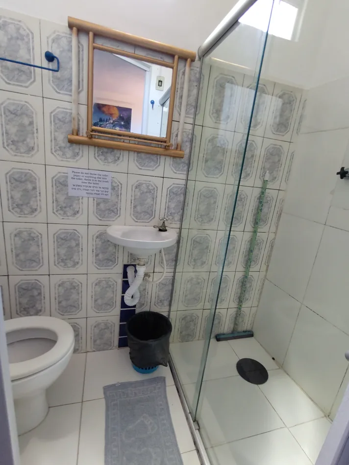 Camera privata per un massimo di 4 persone — Mundo da Lua Hostel, Terceira Praia, Morro de São Paulo, Bahia. 03 · Terza spiaggia